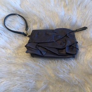 thirty-one Grey Wristlet with Ruffled Pattern